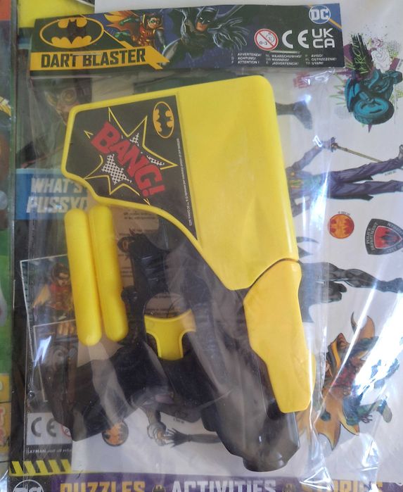 НОВИ английски списания С ИГРАЧКИ