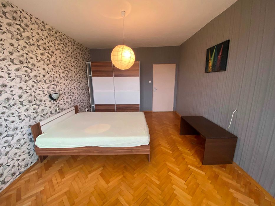 Продава се Тристаен апартамент в София, Банишора - 84 кв.м за 2500 €/кв.м - Снимка #3