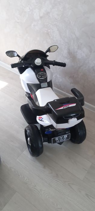Продам мотоцикл игрушка
