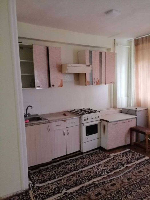 СВОЯ,  3-х квартира в центре города на Дружбе Народов («SOY» ресторан)