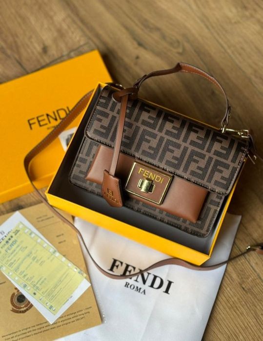 Сумка бредовая Fendi
