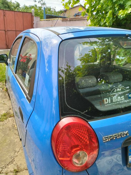 Vând Chevrolet Spark 2008