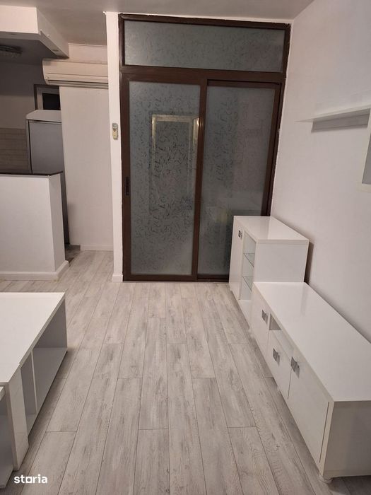 Garsoniera de inchiriat + dressing, 34mp, metrou, Lujerului