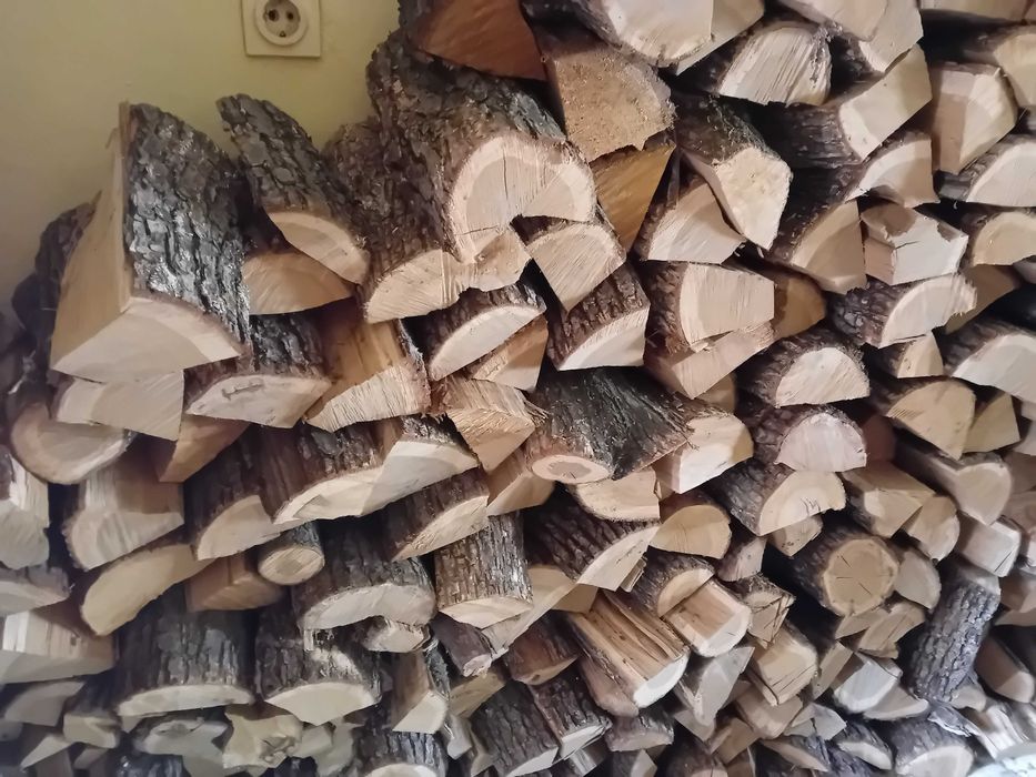 Дърва за огрев, дъб гр. Лом