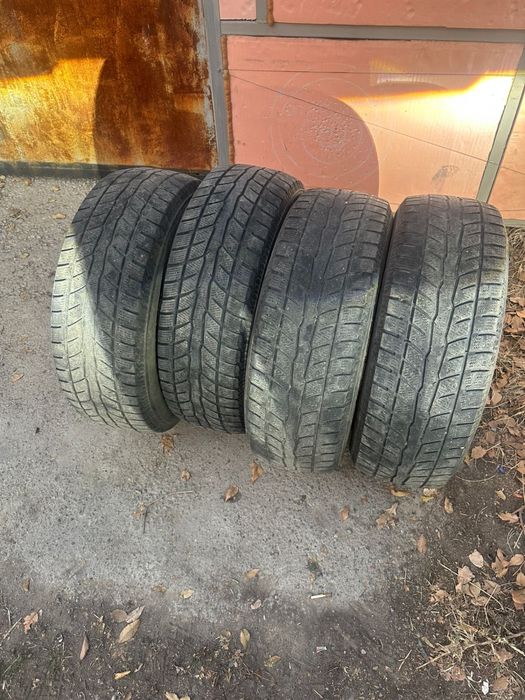 Продается зимняя резина