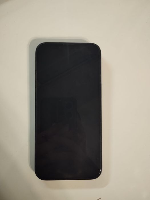 iPhone 14 в хорошем состоянии