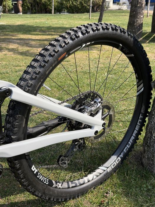 DREAM BUILD S WORKS Enduro Specialized Carbon