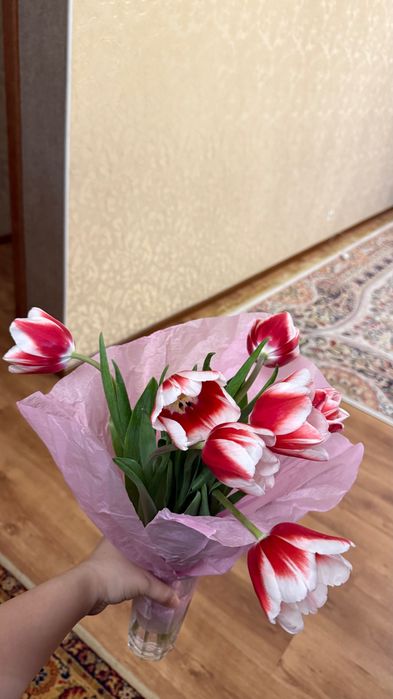 Продам букеты тюльпанов