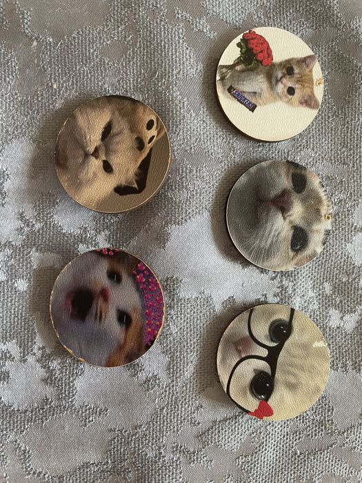 Деревянные значки