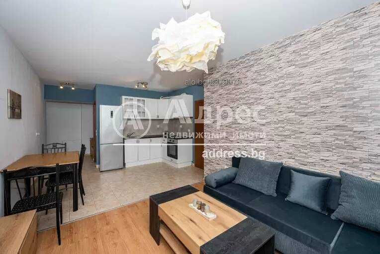 Продава се Тристаен апартамент в Пловдив, Тракия - 100 кв.м за 760 €/кв.м - Снимка #1