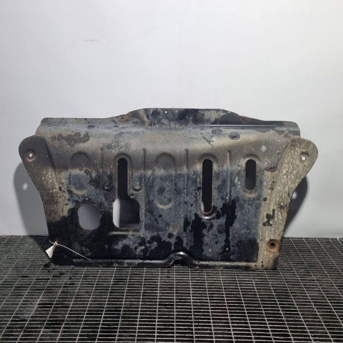 Scut motor Dacia Duster Facelift 1.5 Dci 2014 - 2017 (1418)