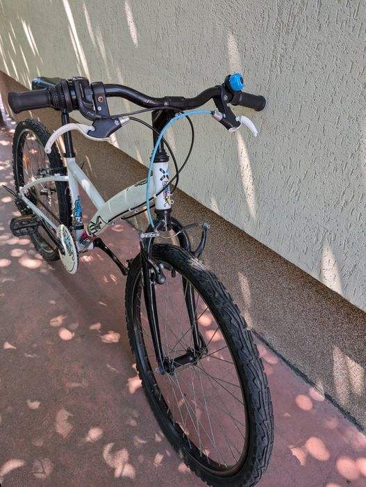 Bicicleta B-TWIN
