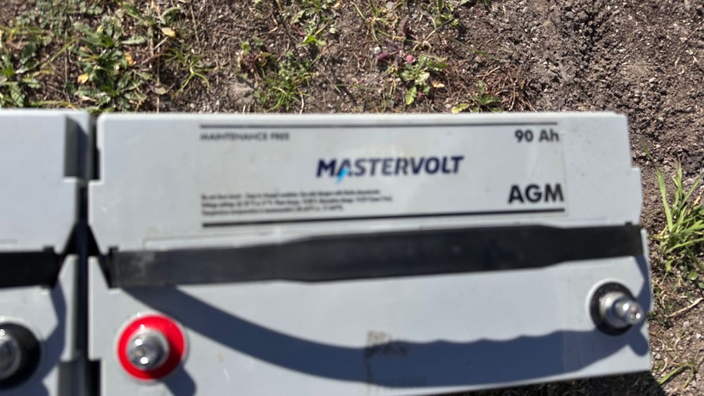 AGM акумулатори на марката Mastervolt