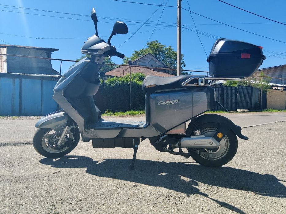 Продам электроскутер