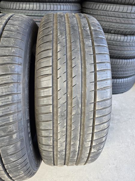 235/60/18 MICHELIN 4бр