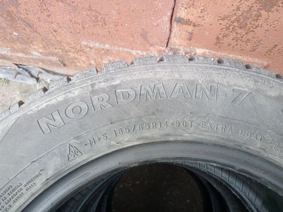 Продам шины Нокиан