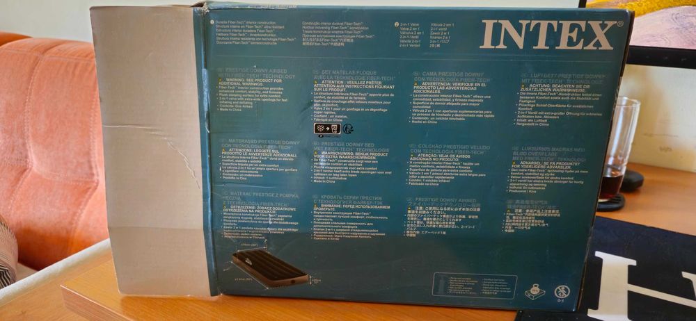 Надуваем матрак Intex - единичен