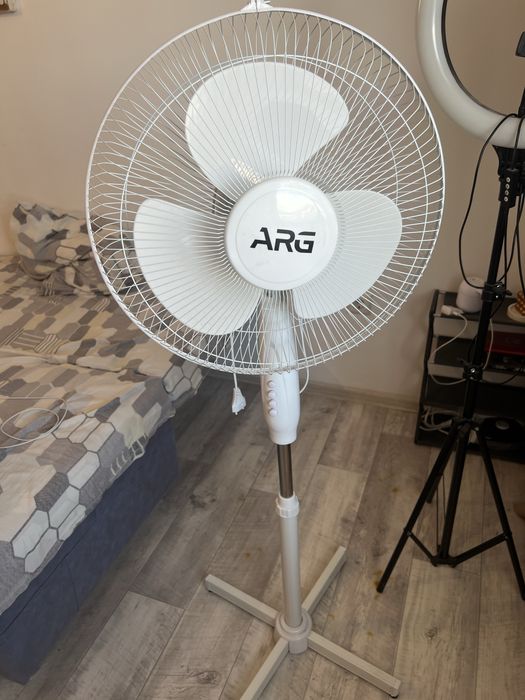 Вентилятор напольный ARG