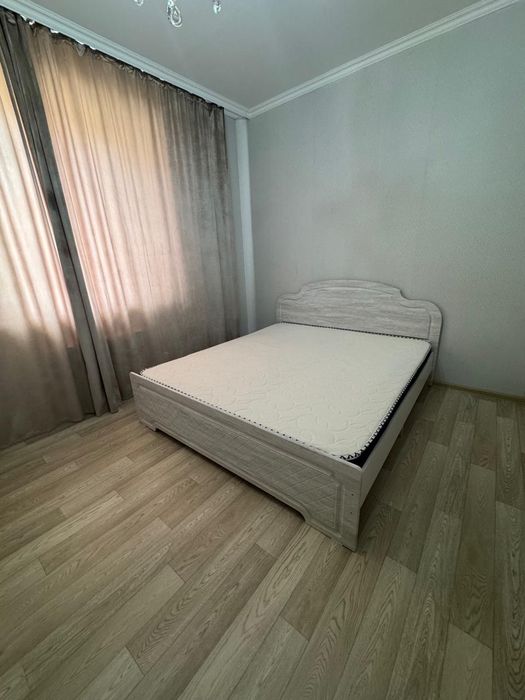 Кровать двуспальная