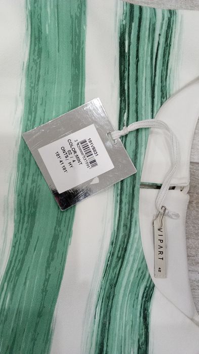 Продается женские вещи