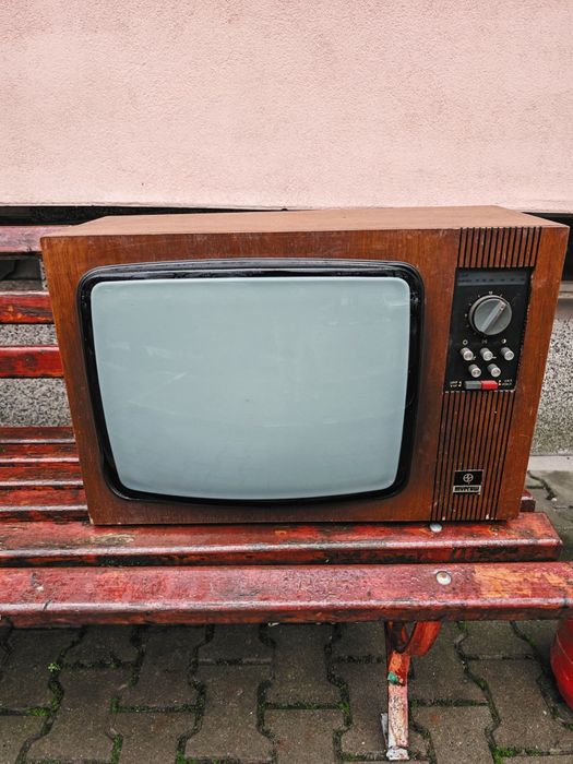 Телевизор Мургаш!