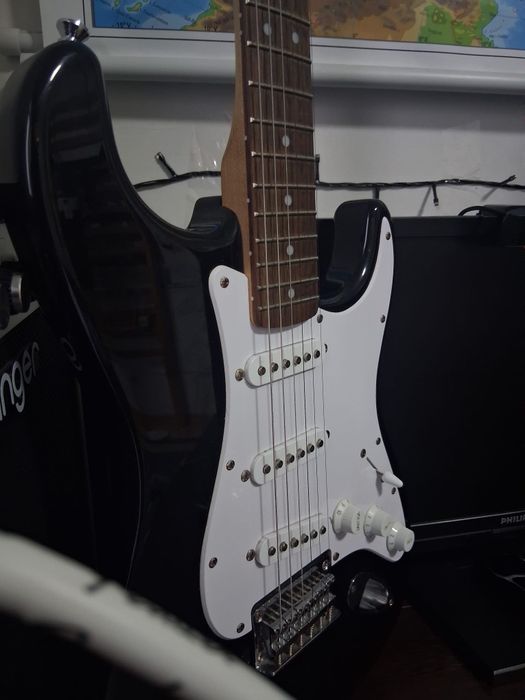 Chitara electrica Fender