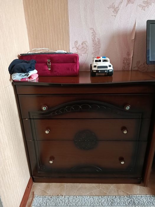 Спальный гарнитур