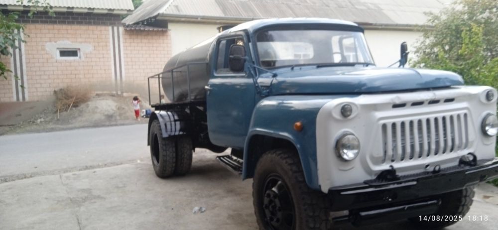 GAZ 53 GAVNAVOZ sotiladi