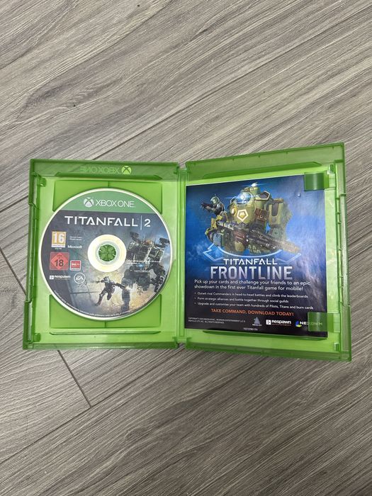 Joc TitanFall 2 Xbox One CD