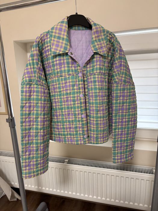 Късо яке риза каре