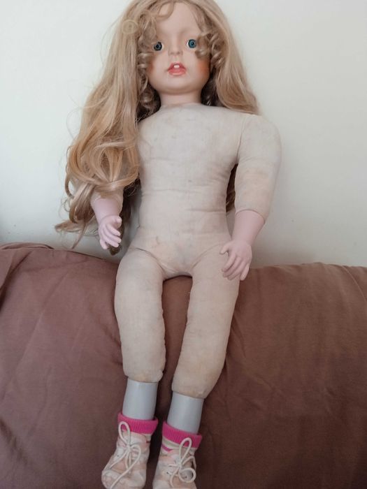 Кукла старинна 65 см порцеланова + дрехи