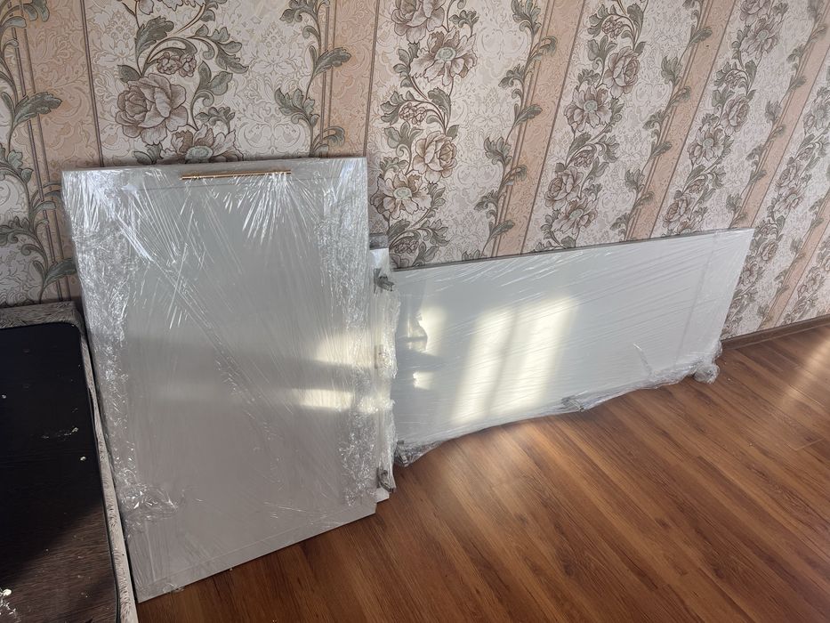 Кухонный гарнитур новый