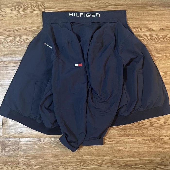 Продаю одежду Ветровка күзге арналған