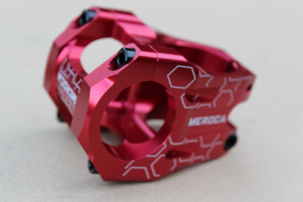 Meroca SuperLight CNC 31.8' - 35mm pipa bicicleta 1.1/8"