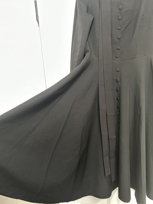 Продается Женская одежда (2 разные)