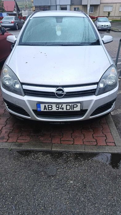 Vând Opel Astra h
