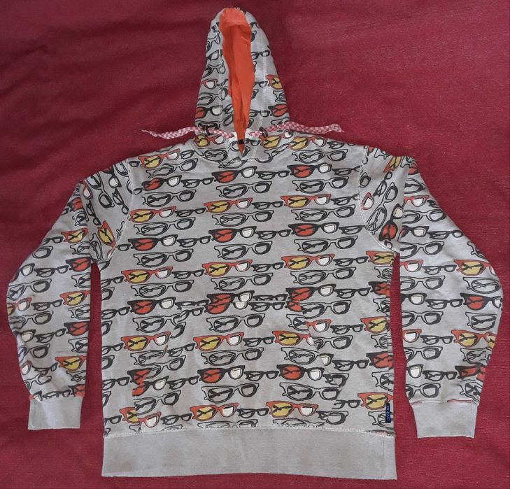 Суичър с качулка худи с слънчеви очила Blend