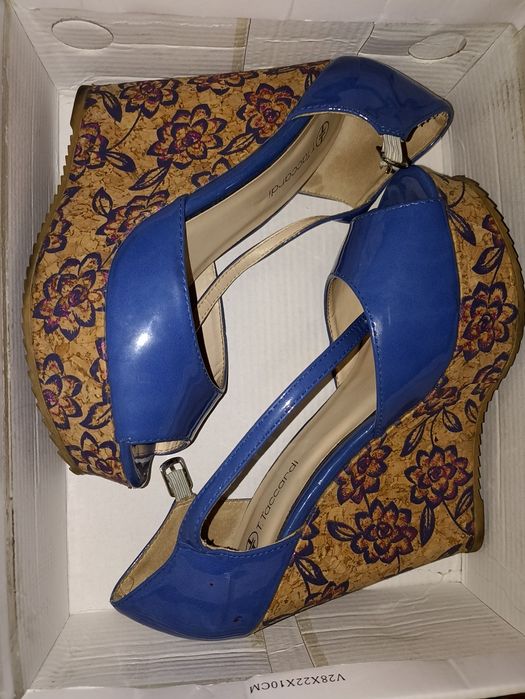 Нарядный платье  (двойка)