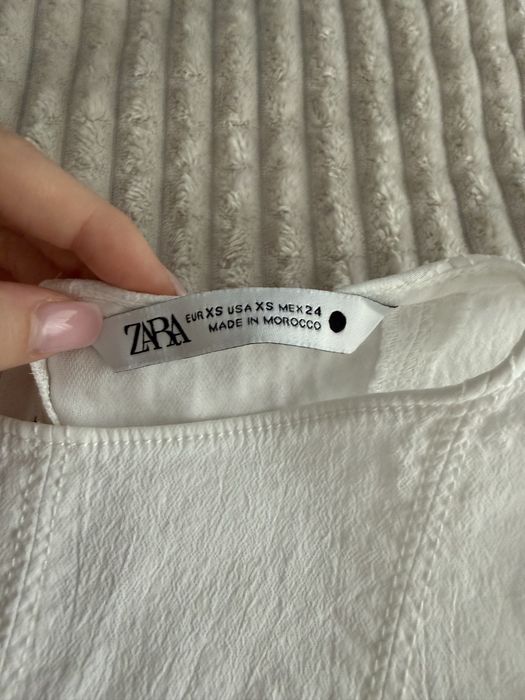 Бяла къса рокля Zara