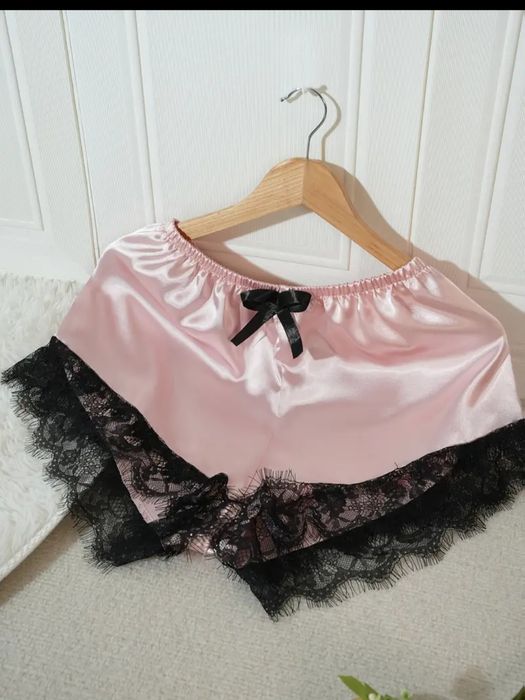 Елегантна пижама 4 части.