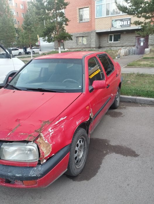 Продам мащину Volkswagen