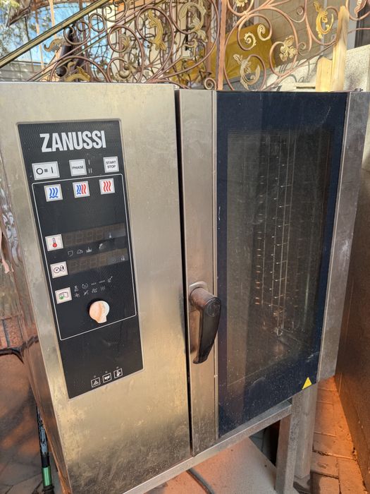 Пароконвектомат Zanussi