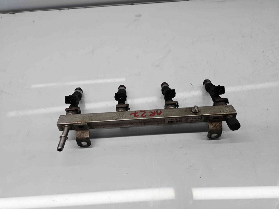 Rampa injectoare Opel Astra J [Fabr 2009-2015] 55572731 1.4 Benz A14XE