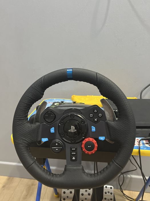 Руль Logitech G29