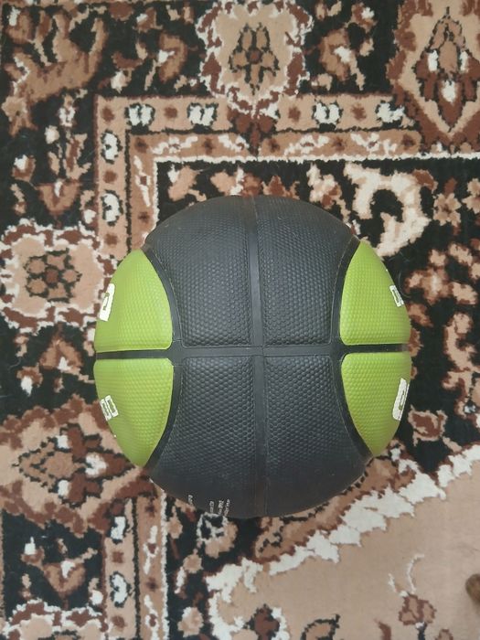 Kipsta Tarmak 300 Баскетболна топка