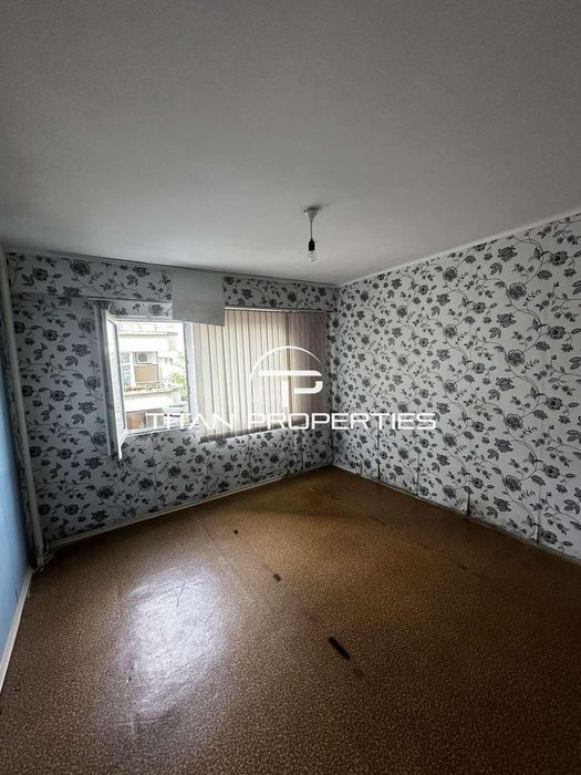 Дава се под наем Тристаен апартамент в Бургас, Изгрев - 80 кв.м за 408 € - Снимка #3