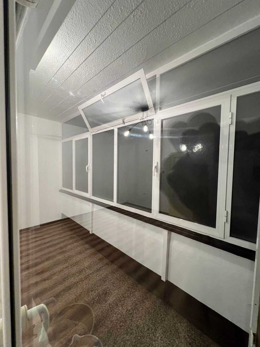 Продава се Тристаен апартамент в Пловдив, Въстанически - 87 кв.м за 1989 €/кв.м - Снимка #9