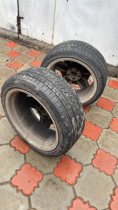 Продам шины 235/40/18 4шт