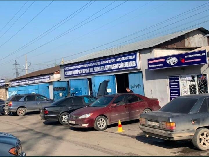 Сдам бокс с подьемником