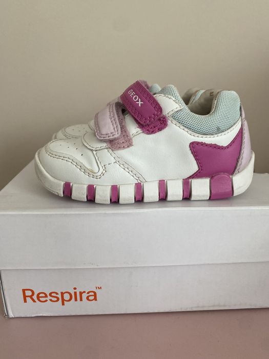 Бебешки обувки GEOX